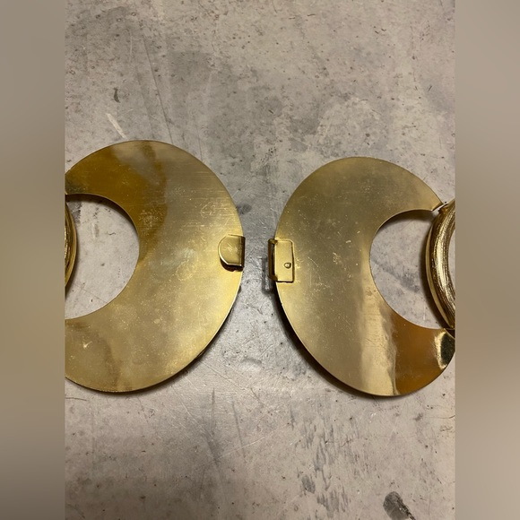 80’s Gold Belt - Picture 3 of 3